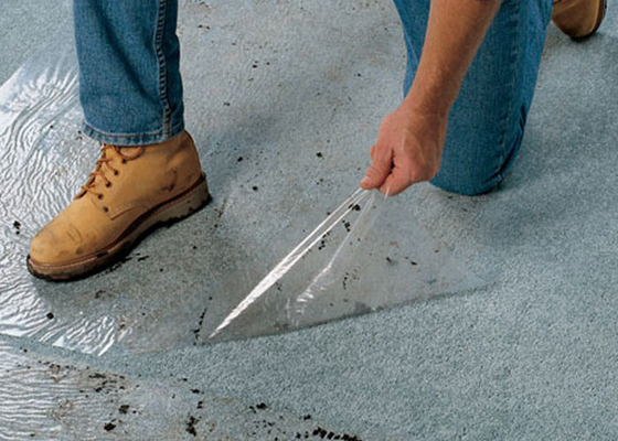 목제 카펫에 바닥을 깔기 위한 자기 접착력 PE 보호막 송풍 성형